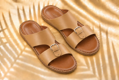 Genuine leather sandals suitable for everyday wear.