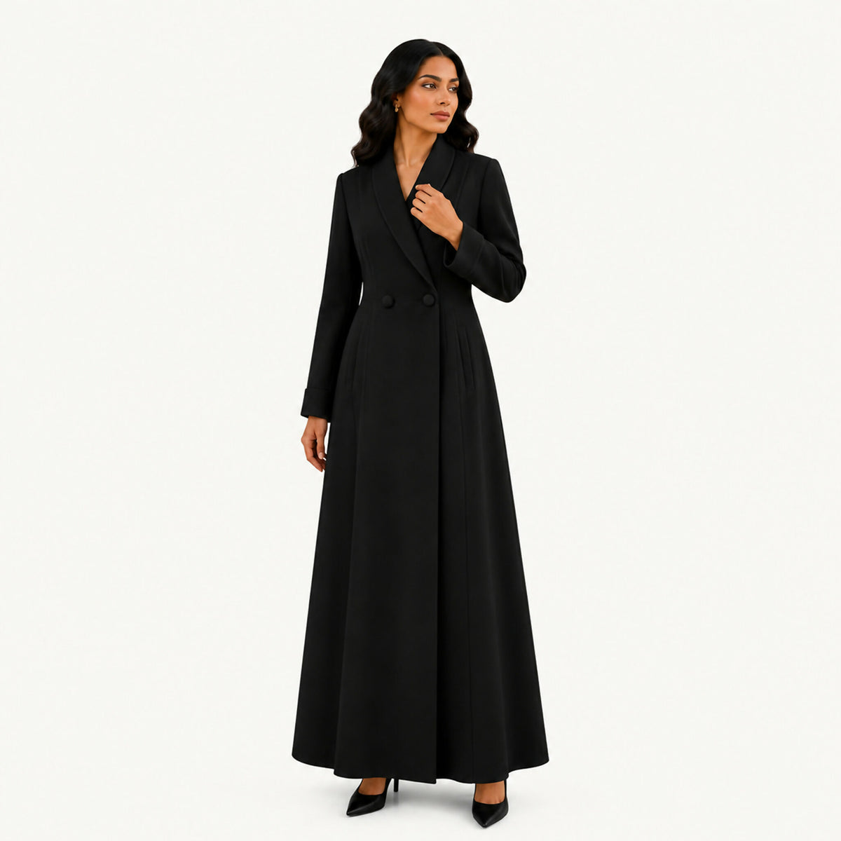 Black buttons with multiple cuts and side pockets
