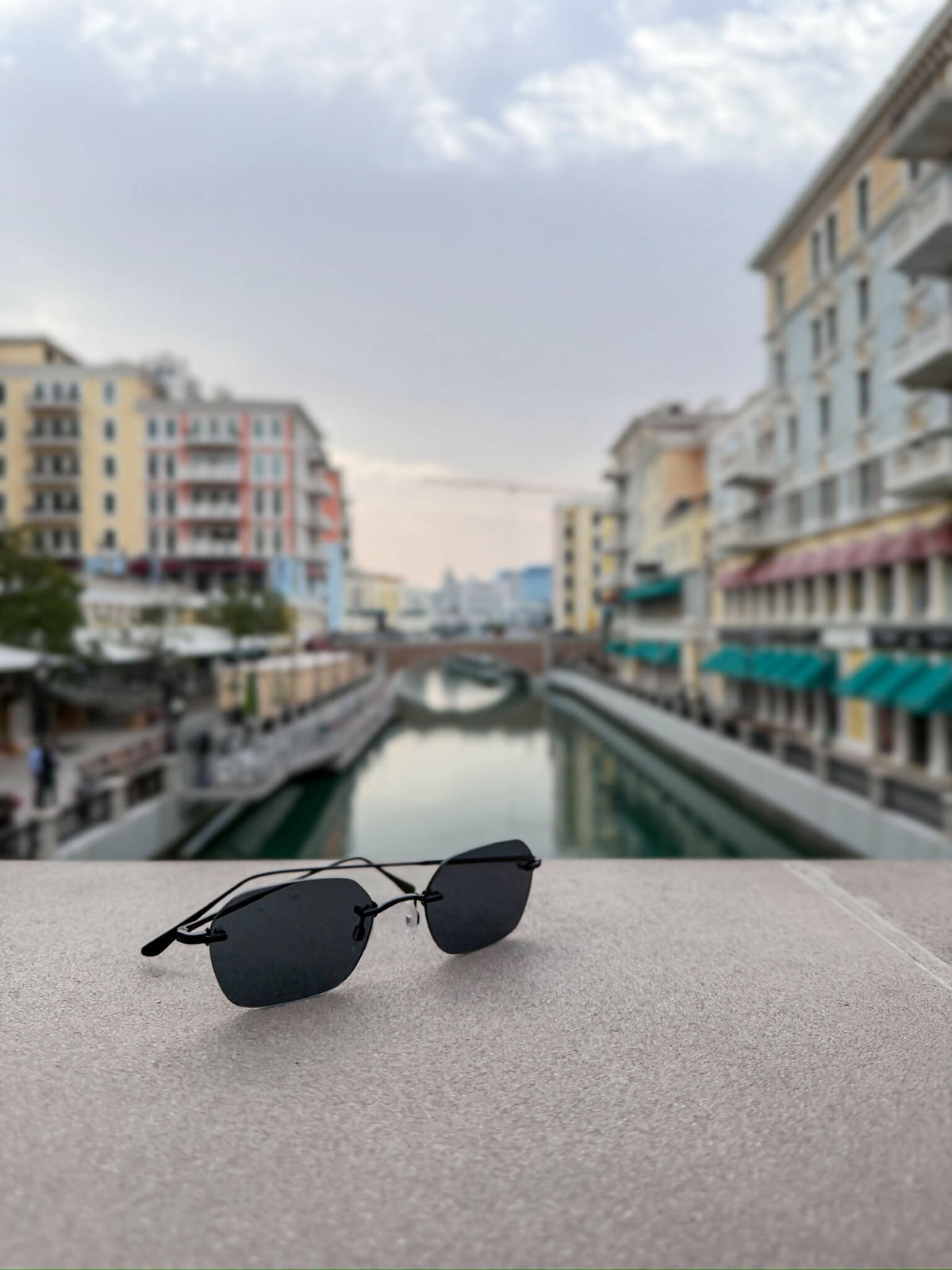 Sun Glasses U-01